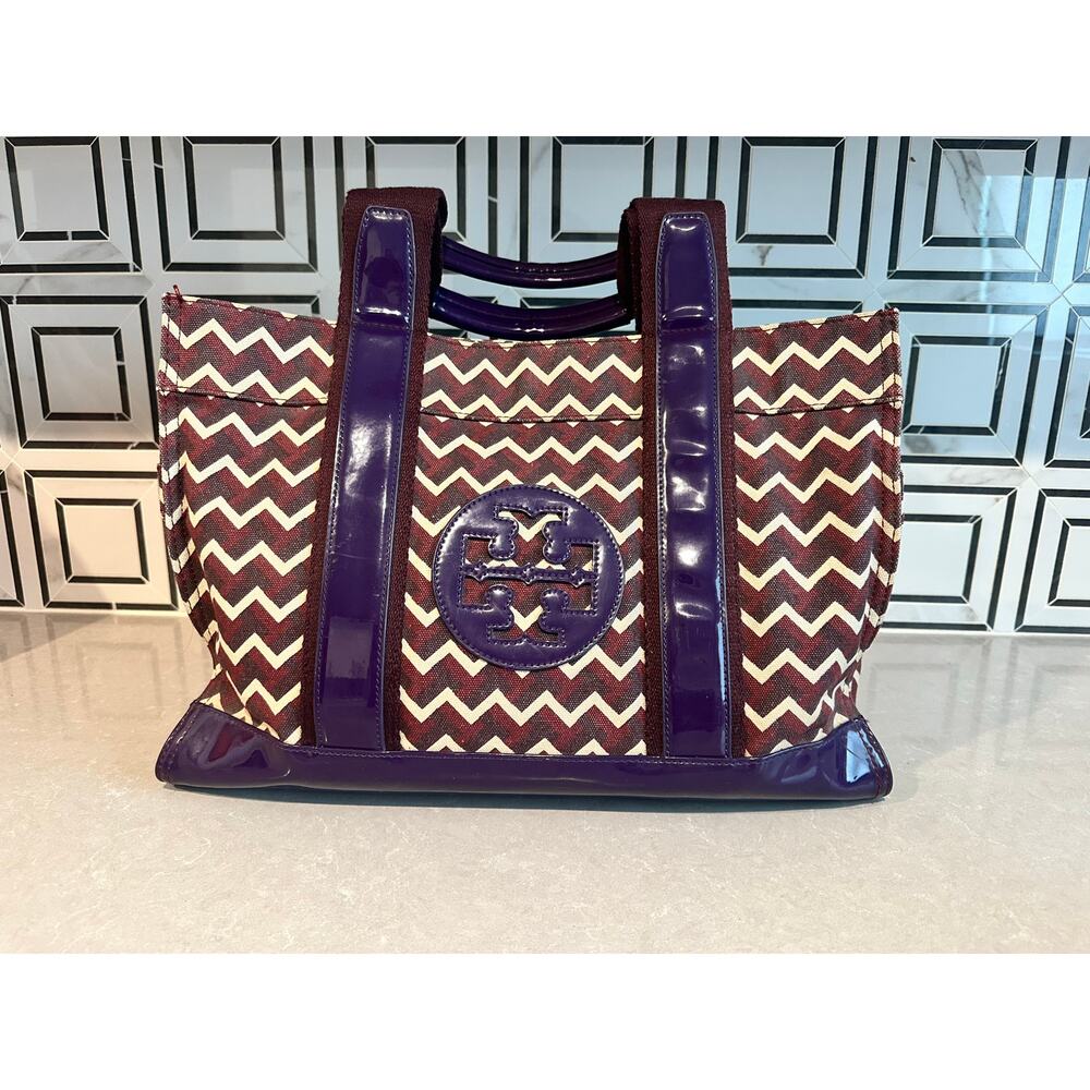 EUC Tory Burch Chevron Canvas Tote Bag Purple Patent Leather Trim Shoulder Bag